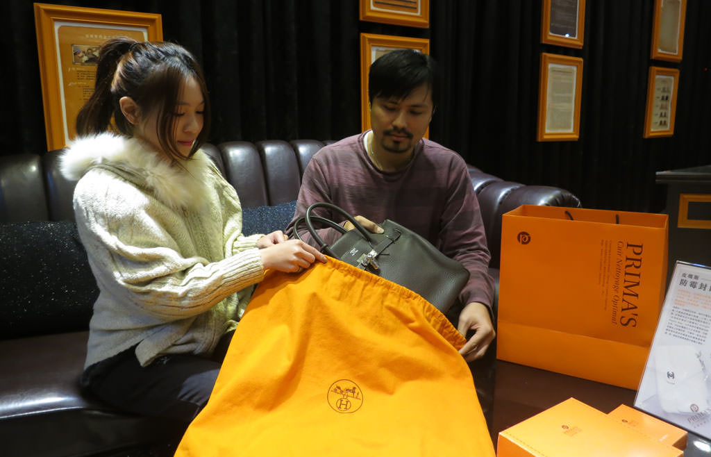 CONTACT 聯繫皮瑪斯2-PRIMA'S皮瑪斯工坊|染整清洗包包／鞋子／皮衣／沙發／皮具。清潔保養手作工藝，恆心護理珍惜風華-PRIMA'S　皮瑪斯工坊。